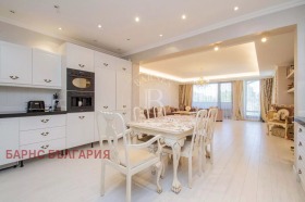 3-СТАЕН, 202 m2