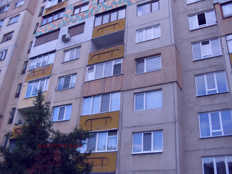 Продава  2-стаен, град София, Надежда 2 • 89 800 EUR • ID 86701377 — holmes.bg - [1] 