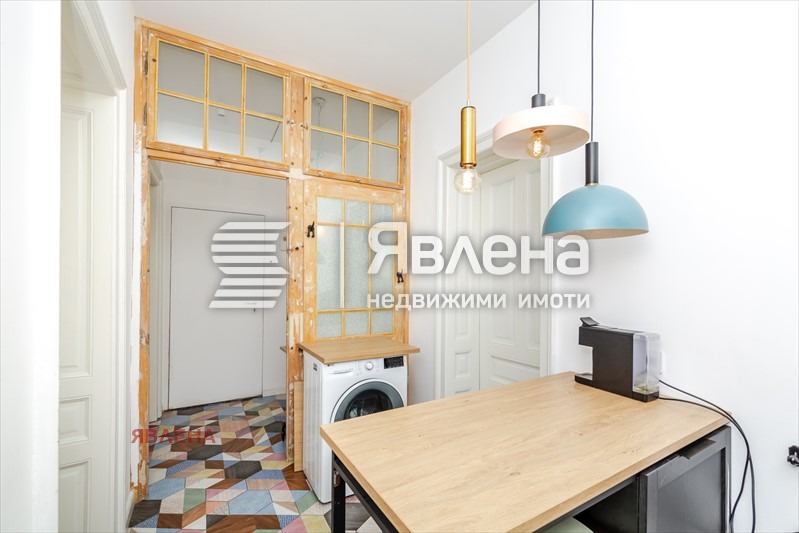 Продава 3-СТАЕН, гр. София, Оборище, снимка 10 - Aпартаменти - 49069099