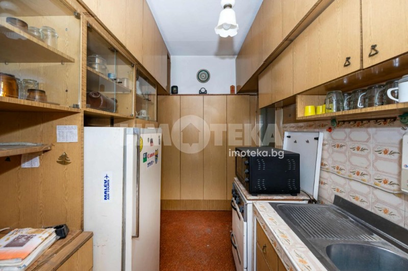 Продава 3-СТАЕН, гр. Пловдив, Южен, снимка 8 - Апартаменти - 52392903