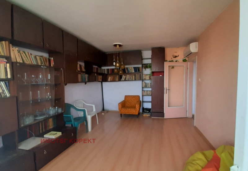 Продава 3-СТАЕН, гр. София, Сухата река, снимка 6 - Апартаменти - 53139057