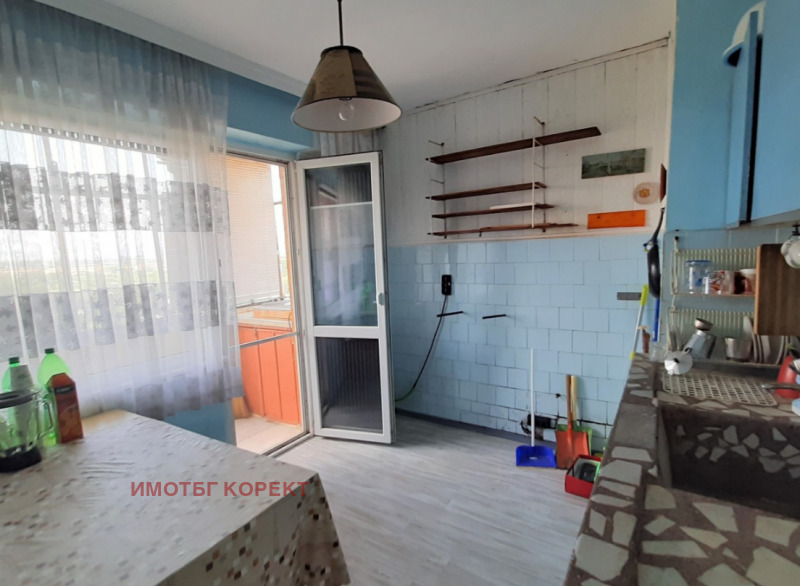 Продава 3-СТАЕН, гр. София, Сухата река