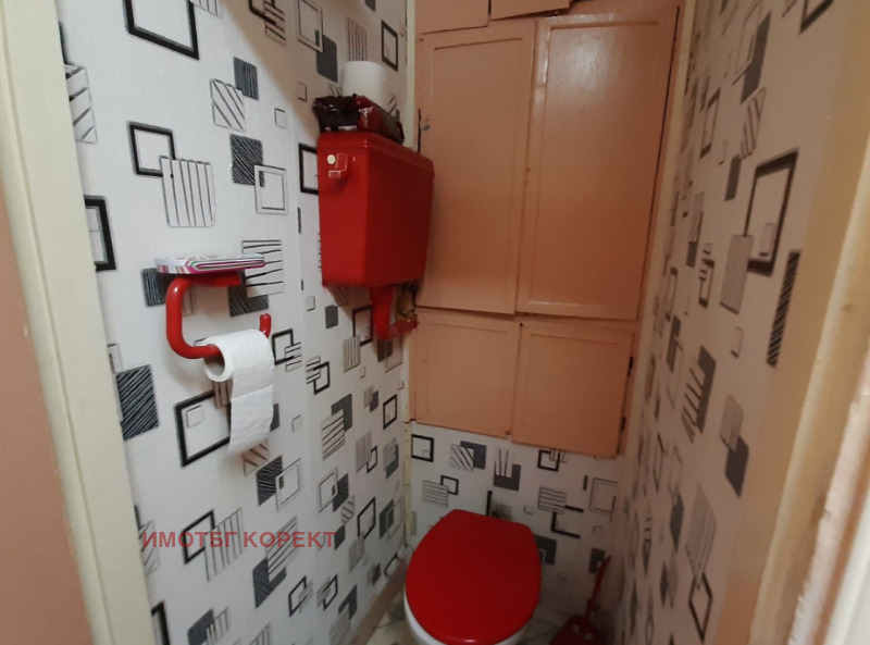 Продава 3-СТАЕН, гр. София, Сухата река, снимка 12 - Апартаменти - 53139057