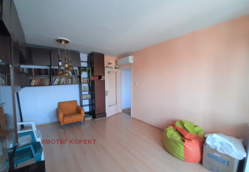 Продава 3-СТАЕН, гр. София, Сухата река, снимка 3 - Апартаменти - 53139057