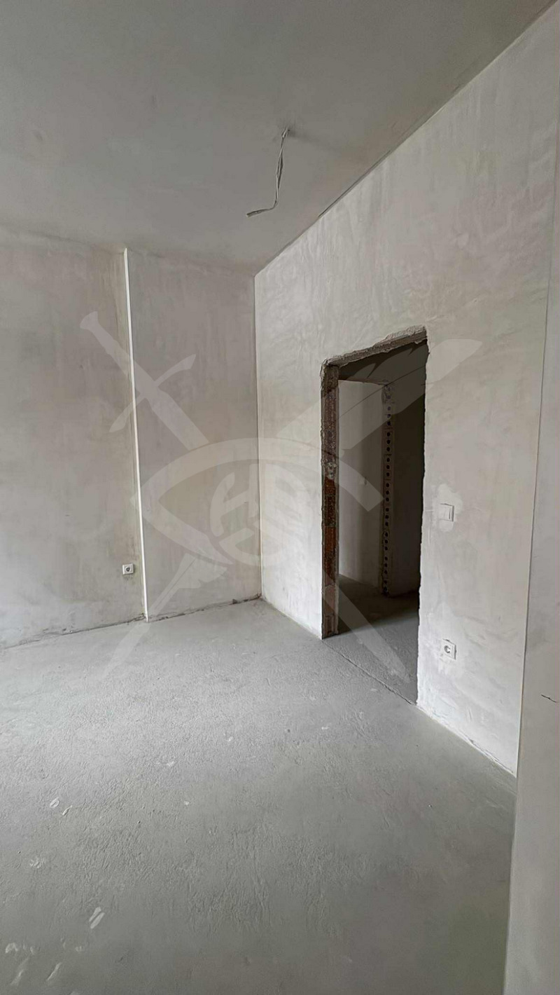 Продава МНОГОСТАЕН, гр. Варна, Виница, снимка 2 - Апартаменти - 53177810