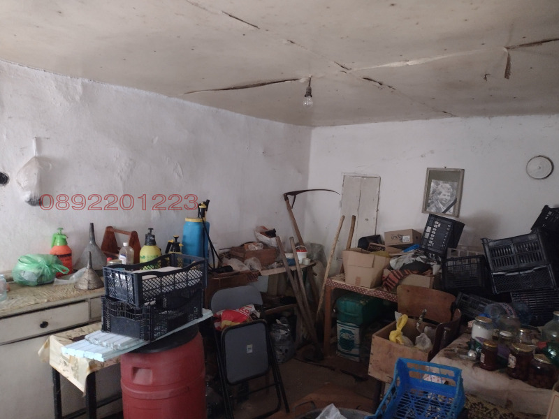 Продава КЪЩА, с. Сан-Стефано, област Бургас, снимка 6 - Къщи - 52784751