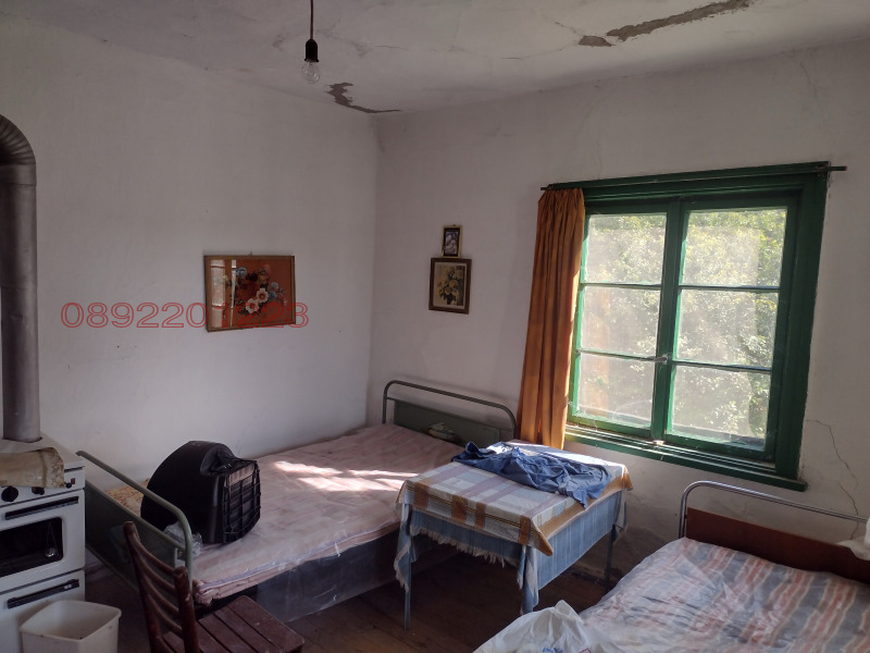 Продава КЪЩА, с. Сан-Стефано, област Бургас, снимка 12 - Къщи - 52784751