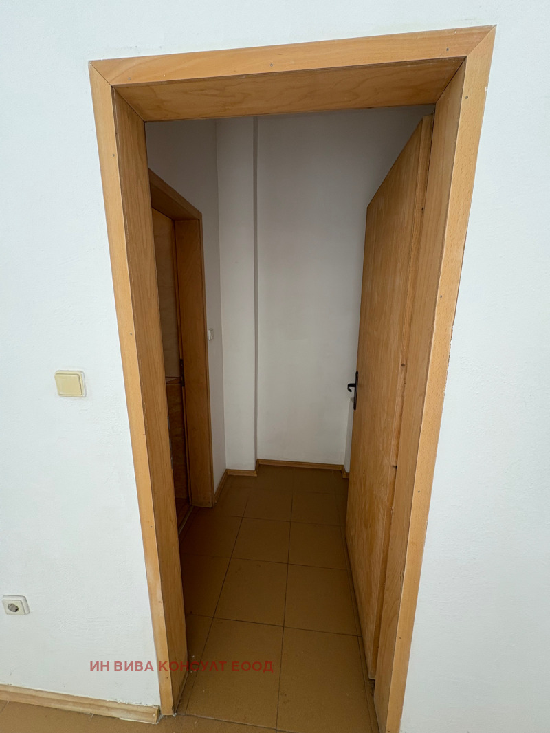 Eladó  Üzlet Sofia , Mladost 3 , 20 négyzetméter | 49894385 - kép [8]