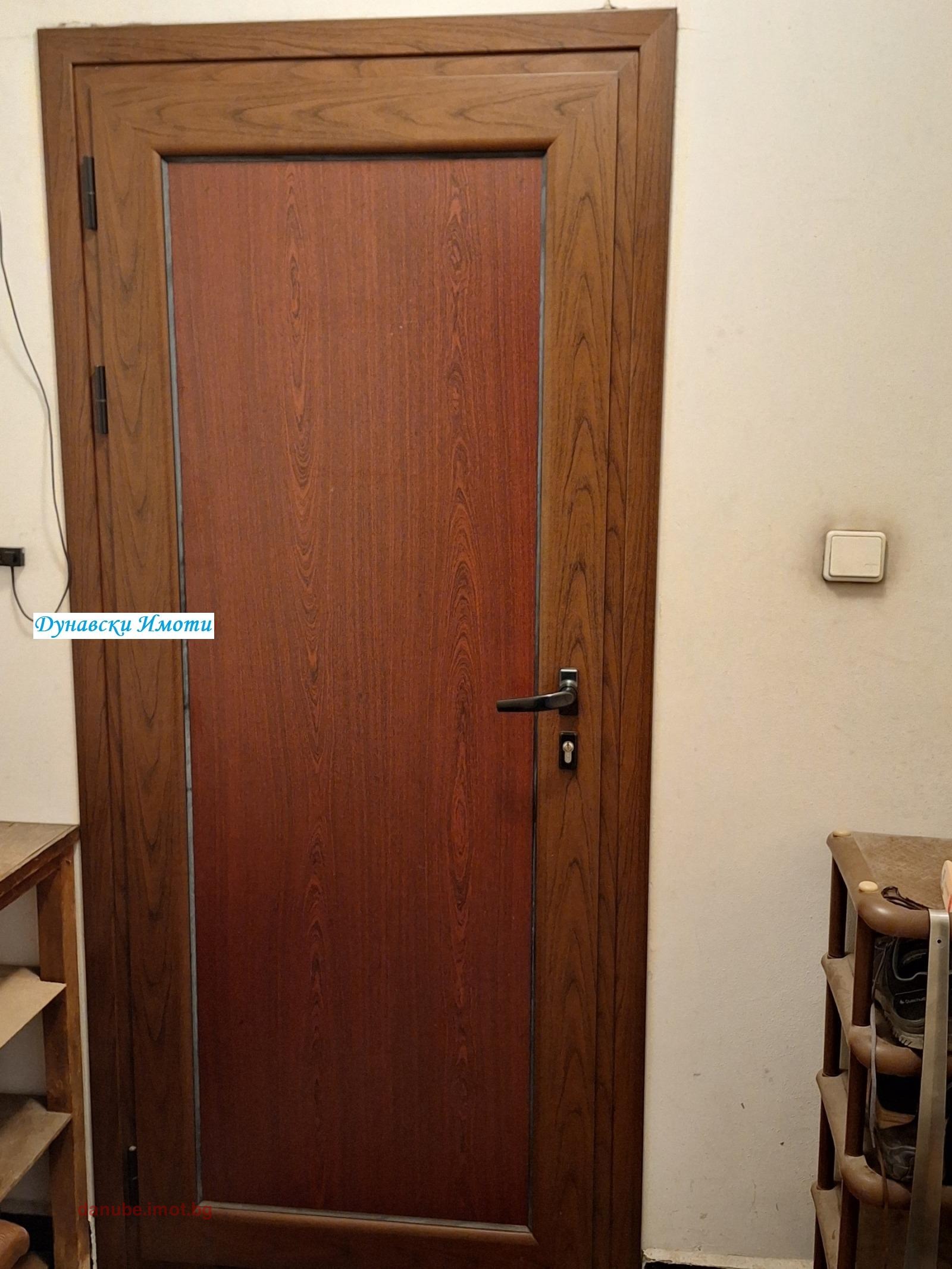 Продава 3-СТАЕН, гр. Русе, Родина 3, снимка 12 - Апартаменти - 56376231