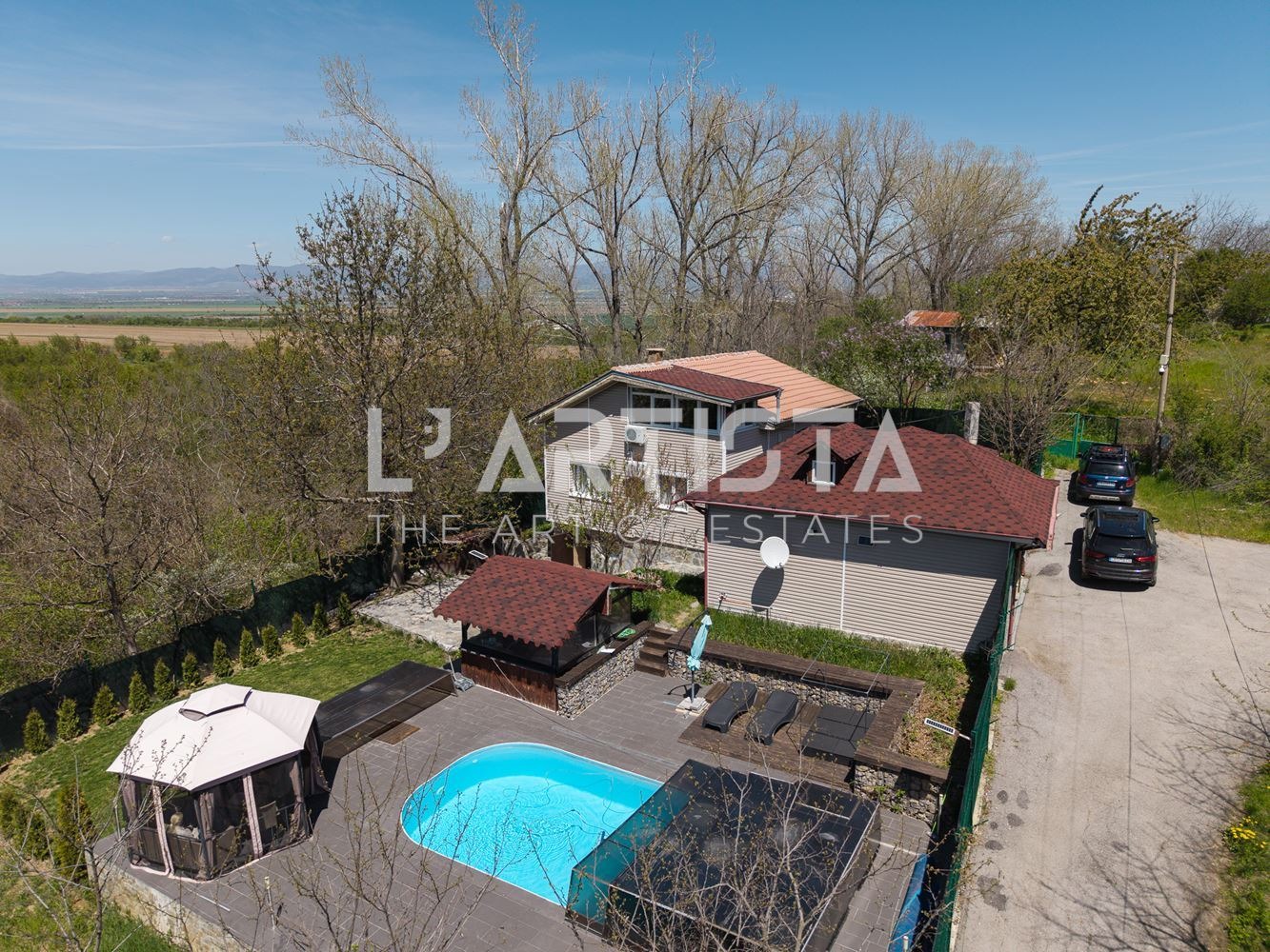 Продава КЪЩА, гр. София, с. Лозен, снимка 3 - Къщи - 54337862