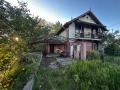Продава КЪЩА, област София, с. Извор • 85000 € / 166245.55 лв. • 54509599 3