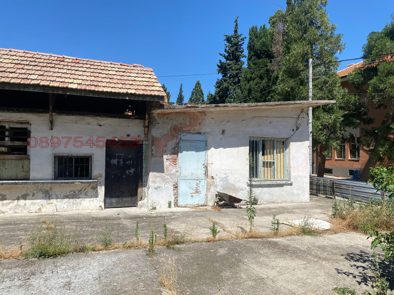 Продава ТЪРГОВСКИ КОМПЛЕКС в област Пазарджик, с. Варвара - 550 кв.м / 68 000 € » 132 996.44 лв.