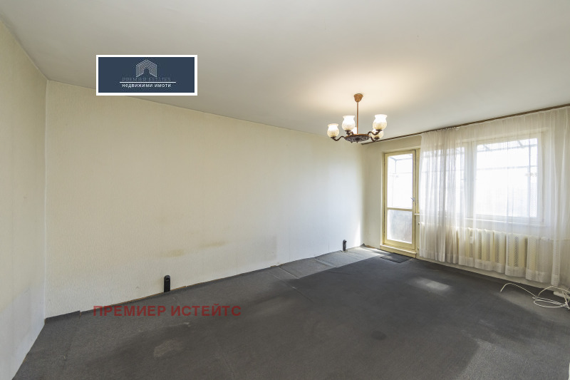 Продава 1-СТАЕН, гр. София, Връбница 1, снимка 7 - Апартаменти - 52636060