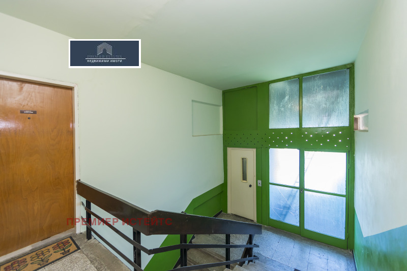 Продава 1-СТАЕН, гр. София, Връбница 1, снимка 10 - Апартаменти - 52636060