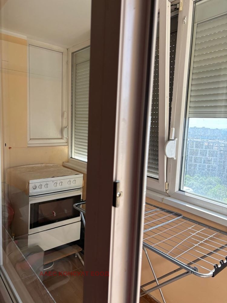 Продава 1-СТАЕН, гр. София, Люлин 5, снимка 5 - Апартаменти - 55085288