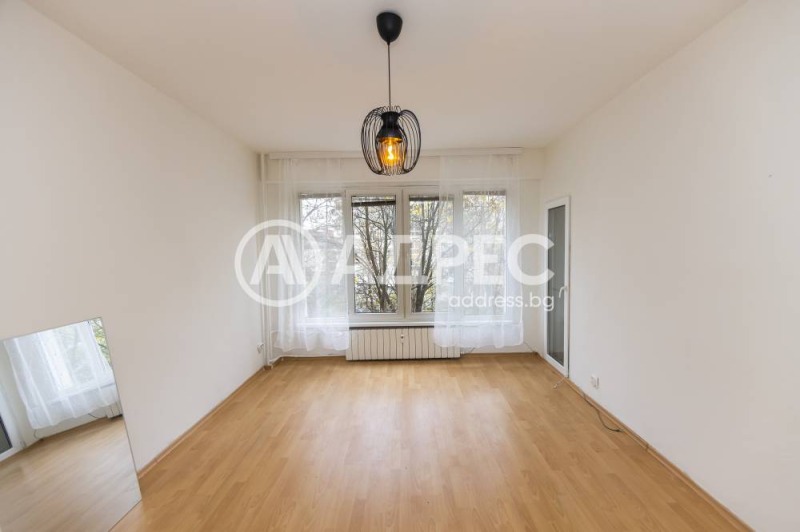 Продава 2-СТАЕН, гр. София, Люлин 6, снимка 12 - Апартаменти - 52652176