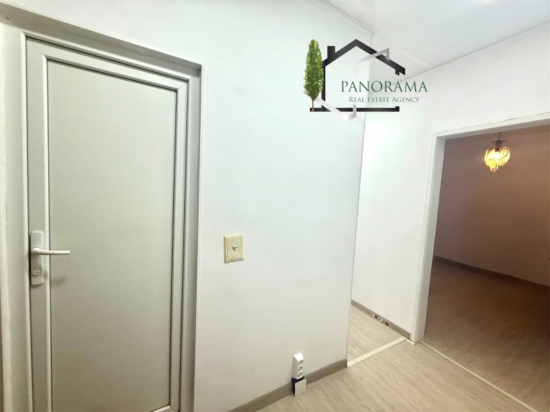 Продава 2-СТАЕН, гр. Нови пазар, област Шумен, снимка 3 - Апартаменти - 53426209