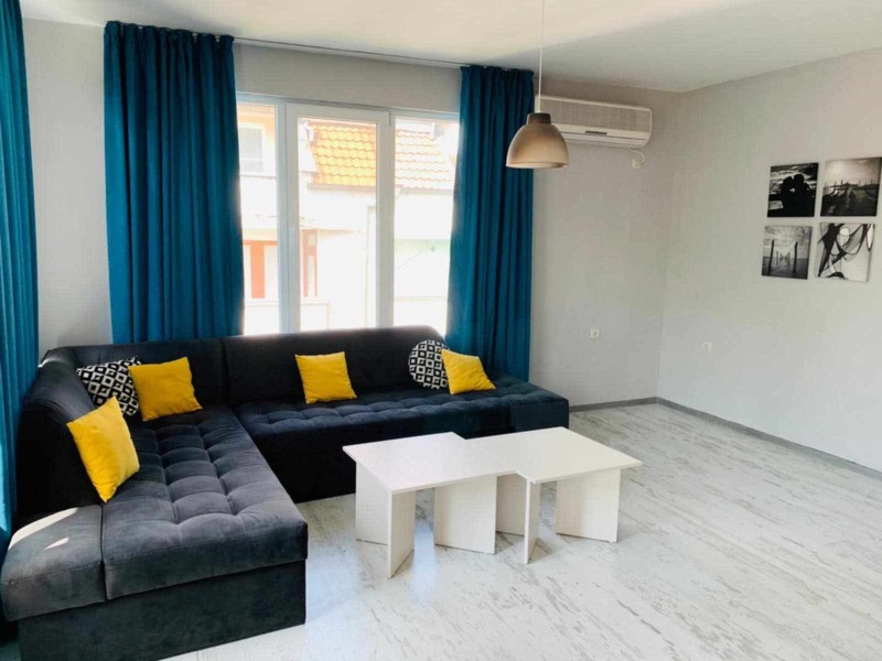 Продава  3-стаен град Пловдив , Младежки Хълм , 85 кв.м | 98888360 - изображение [8]