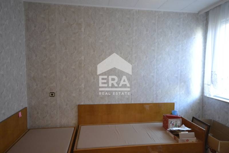 Продава ЕТАЖ ОТ КЪЩА, гр. Хасково, Дружба 1, снимка 14 - Етаж от къща - 48389153