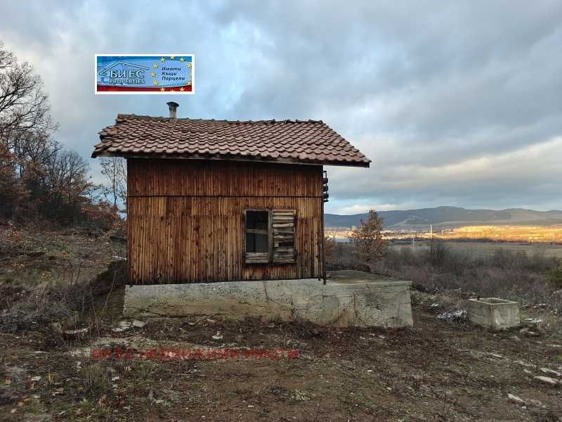 Продава КЪЩА, с. Борнарево, област Перник, снимка 3 - Къщи - 52922620