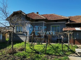 Продажба на имоти в с. Алеково, област Велико Търново - изображение 1 