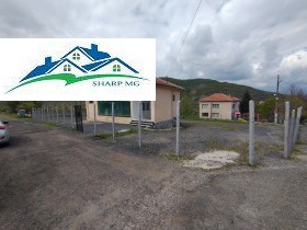 Продажба на имоти в с. Чуково, област Кърджали - изображение 1 