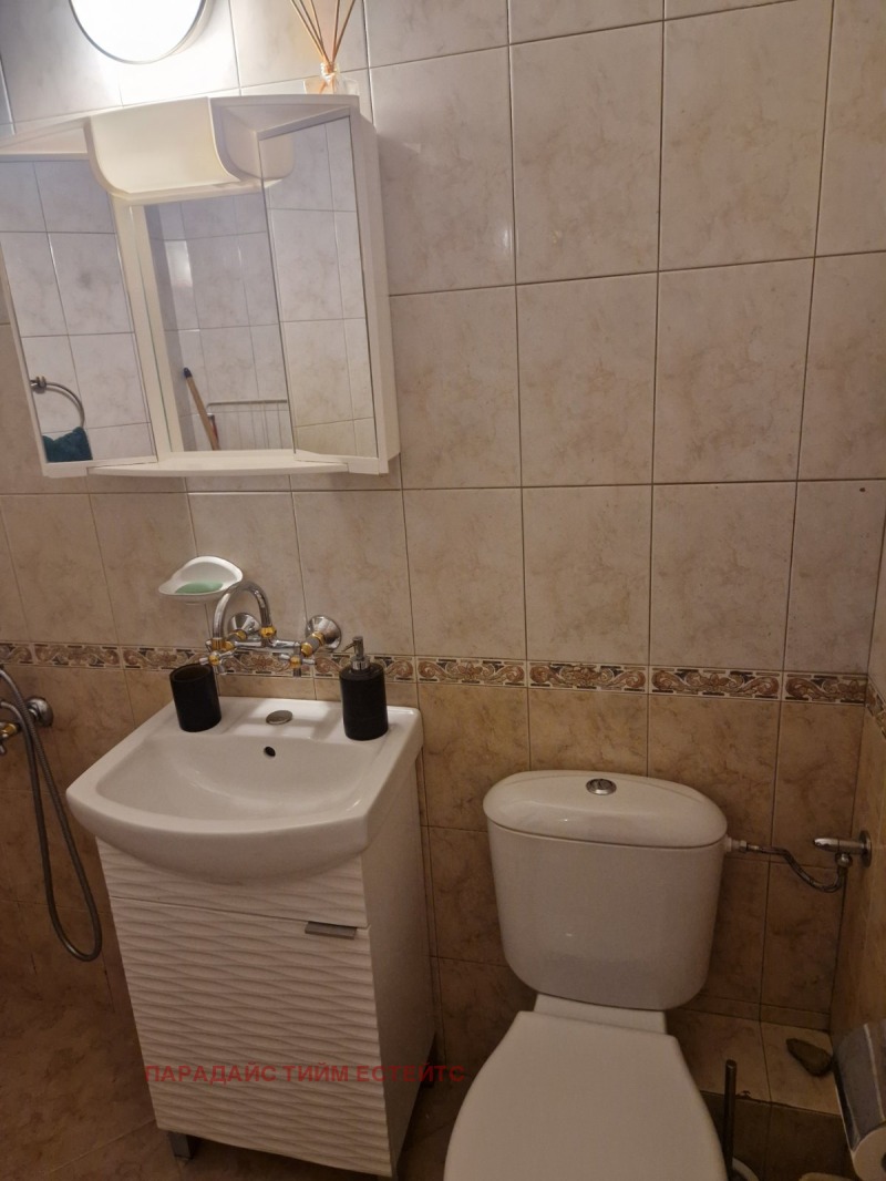 Te koop  Studio Sofia , Nadezjda 1 , 48 m² | 17385431 - afbeelding [8]