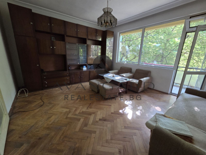 Продава  3-стаен град Пловдив , Кючук Париж , 80 кв.м | 89551228