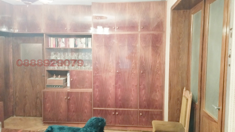 Продава 4-СТАЕН, гр. Велико Търново, Център, снимка 2 - Апартаменти - 53347022