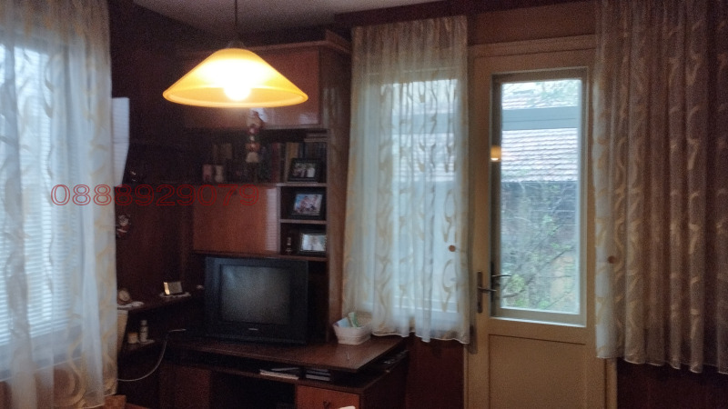 Продава 4-СТАЕН, гр. Велико Търново, Център, снимка 11 - Апартаменти - 52779903