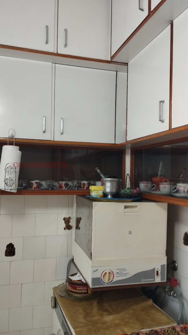 Продава 4-СТАЕН, гр. Велико Търново, Център, снимка 14 - Апартаменти - 52779903