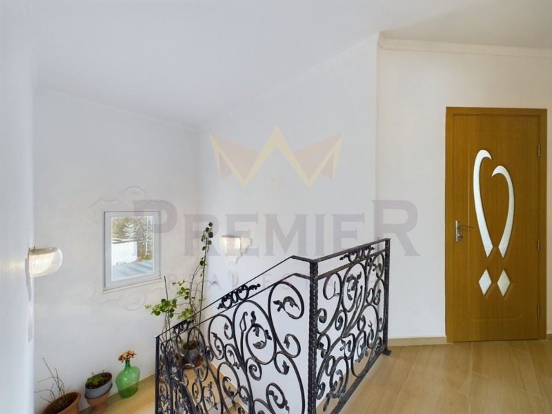 Na prodej  Dům oblast Varna , Osenovo , 234 m2 | 87208145 - obraz [15]