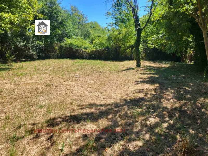 Продава  Парцел, област София, с. Разлив • 52 000 EUR • ID 64802636 — holmes.bg - [1] 