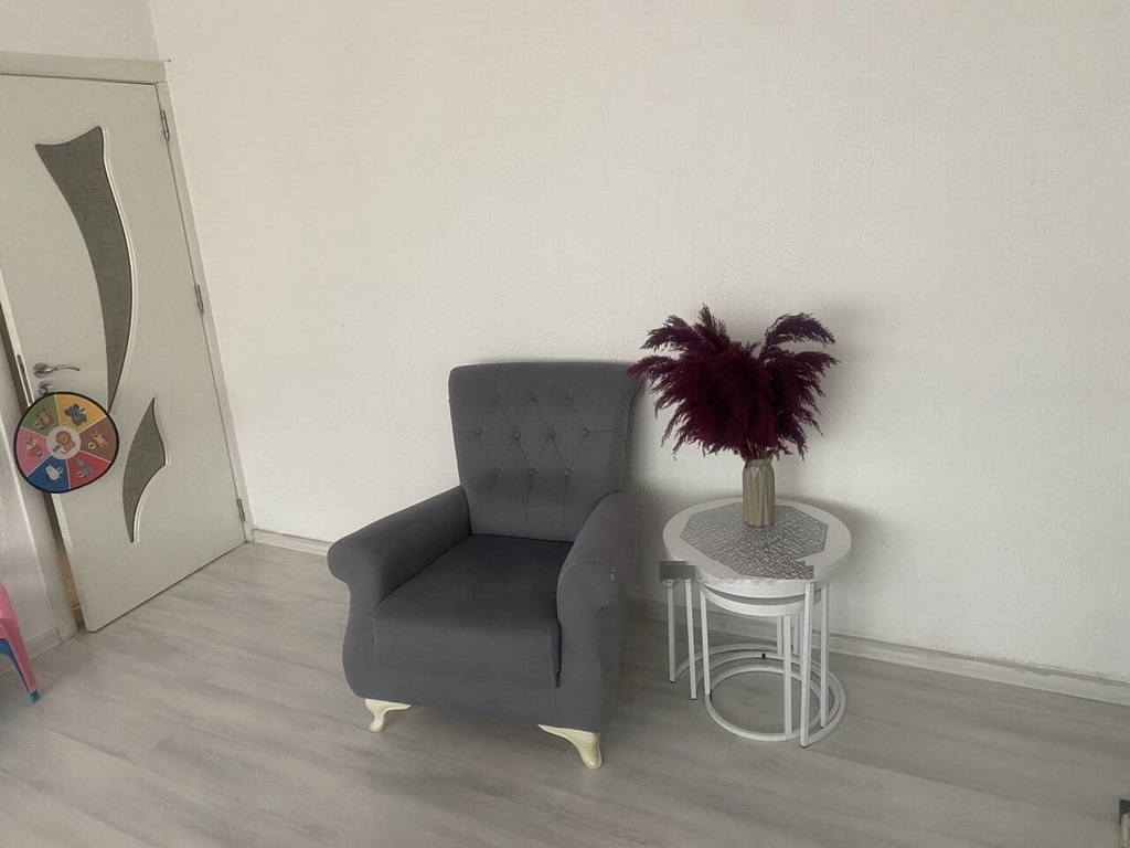 Продава 4-СТАЕН, гр. Кърджали, Възрожденци, снимка 2 - Апартаменти - 44640637