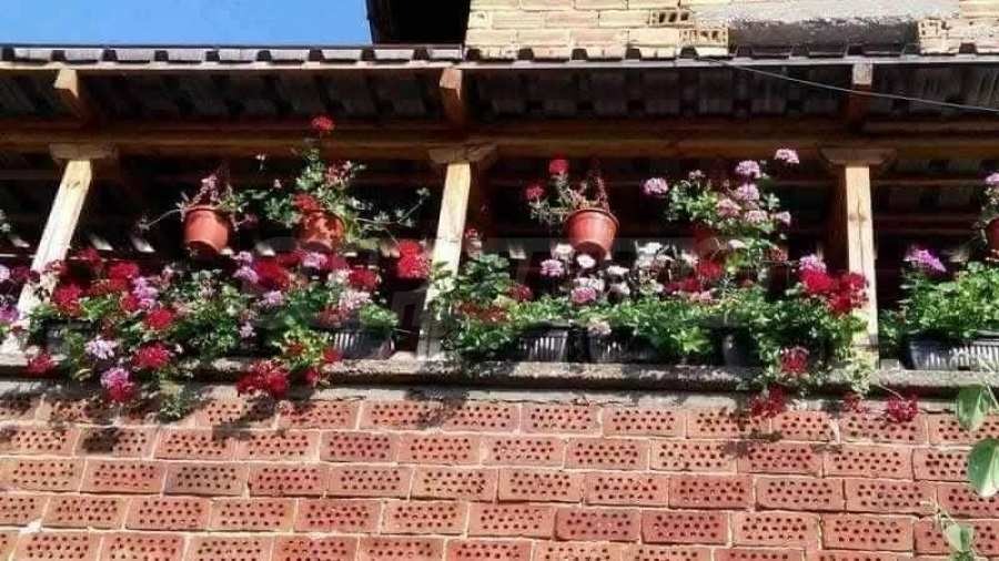 Продава КЪЩА, гр. Трявна, област Габрово, снимка 2 - Къщи - 40072817
