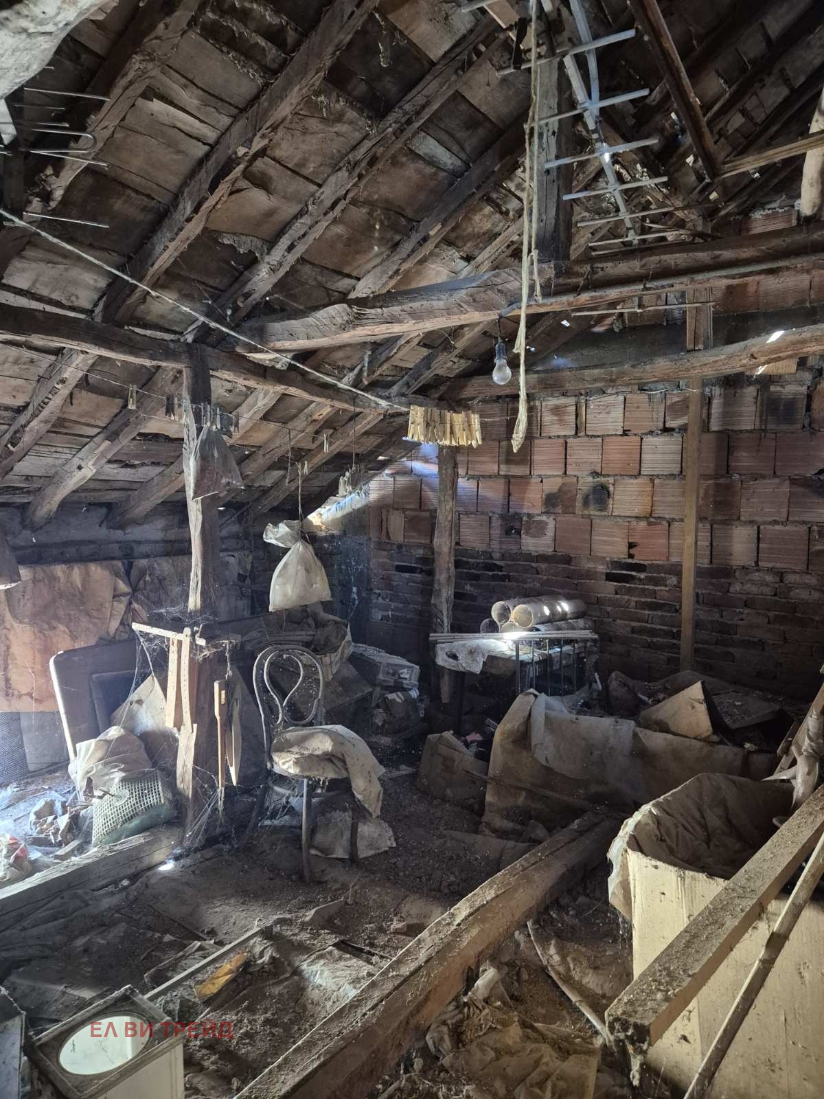 Продава КЪЩА, гр. Годеч, област София област, снимка 11 - Къщи - 55412614