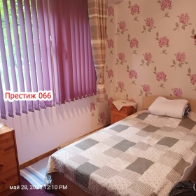 Продава 1-стаен град Шумен Добруджански - [1] 
