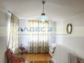 Maisonette Lagera, Sofia 8