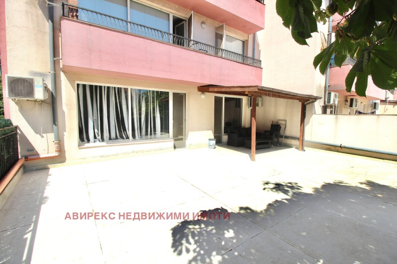 En venta  1 dormitorio Plovdiv , Yuzhen , 134 metros cuadrados | 62641676 - imagen [7]