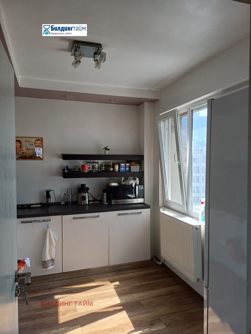 Продава  3-стаен град Шумен , Център , 98 кв.м | 12231281 - изображение [2]