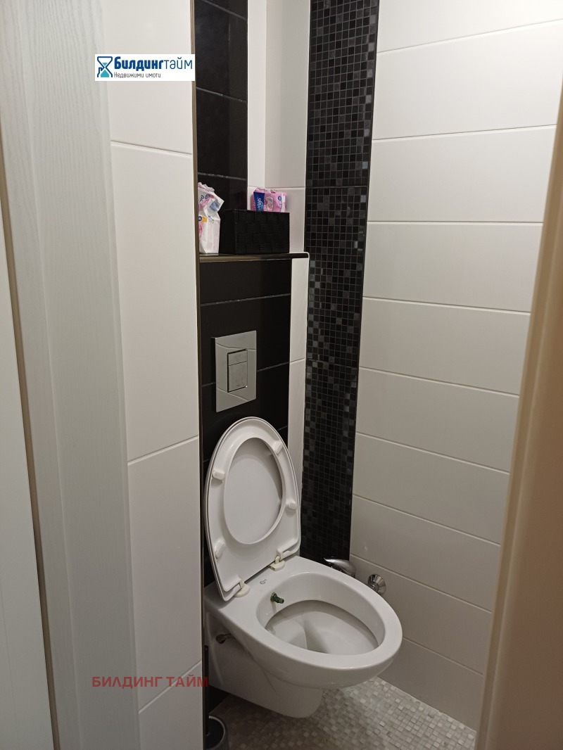 Продава  3-стаен град Шумен , Център , 98 кв.м | 12231281 - изображение [15]