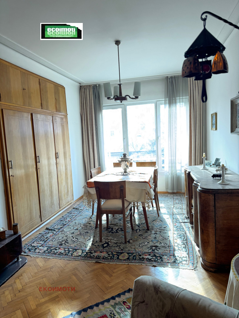 Продава 4-СТАЕН, гр. София, Център, снимка 6 - Апартаменти - 53076439