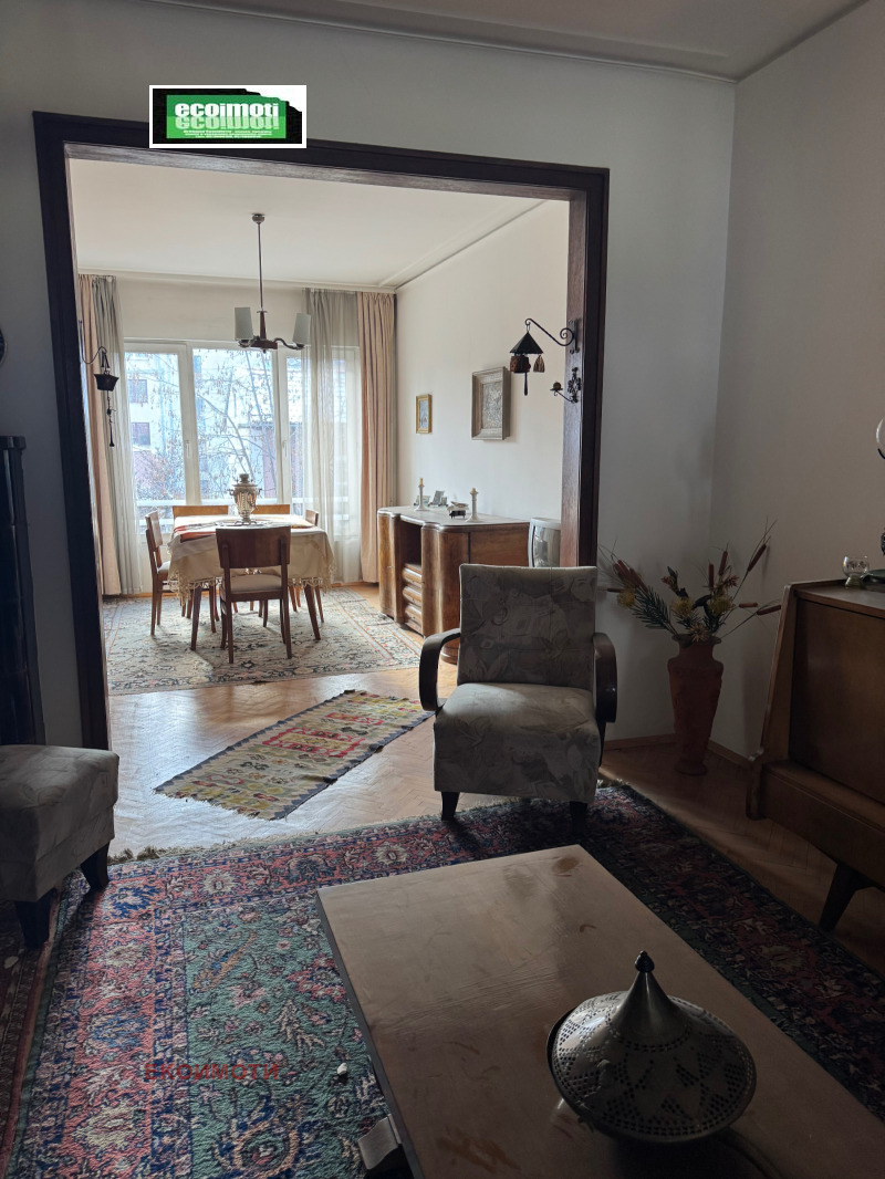 Продава 4-СТАЕН, гр. София, Център