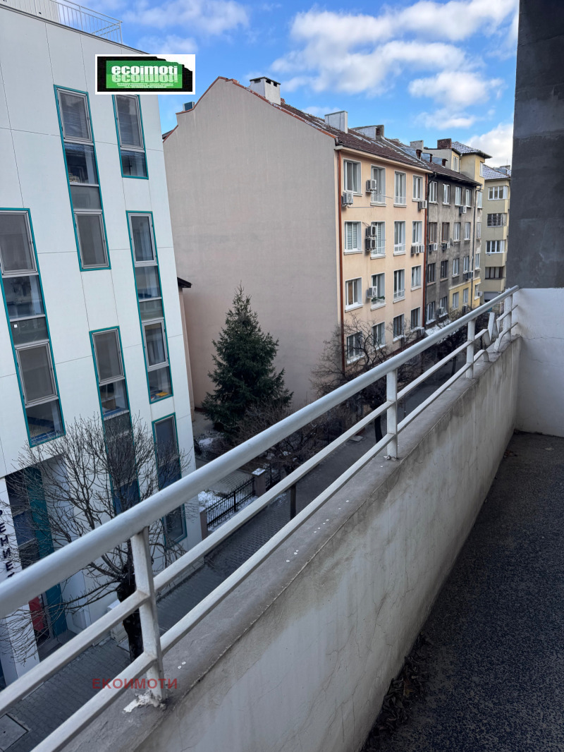 Продава 4-СТАЕН, гр. София, Център, снимка 8 - Апартаменти - 53076439