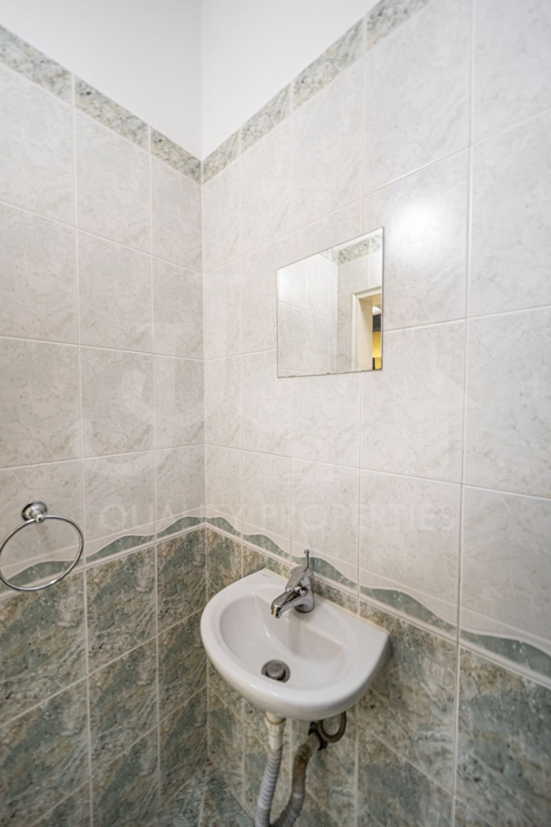 Продава ОФИС, гр. София, Иван Вазов, снимка 5 - Офиси - 52686556