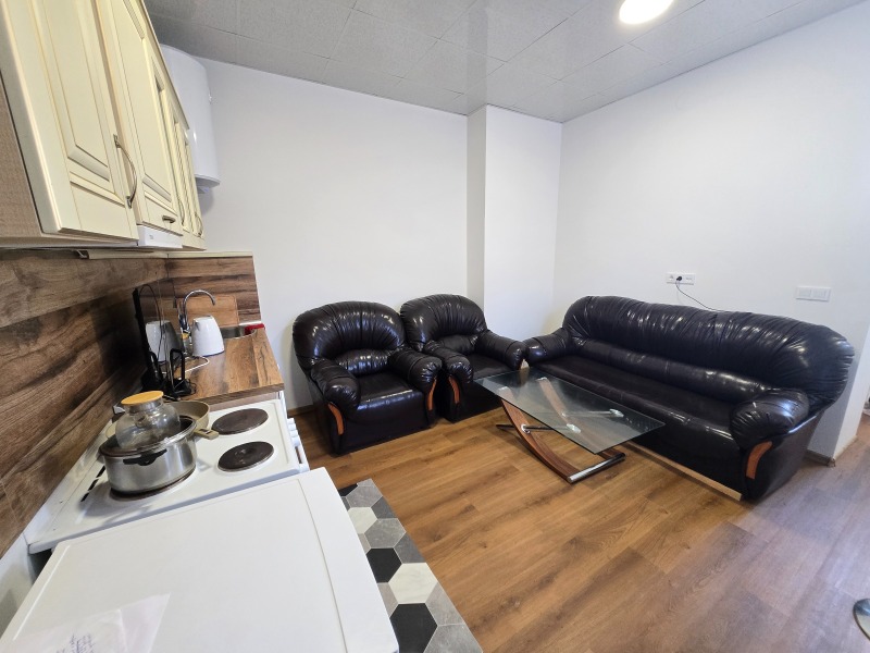 Продава ЕТАЖ ОТ КЪЩА, гр. София, гр. Банкя, снимка 3 - Етаж от къща - 52945212