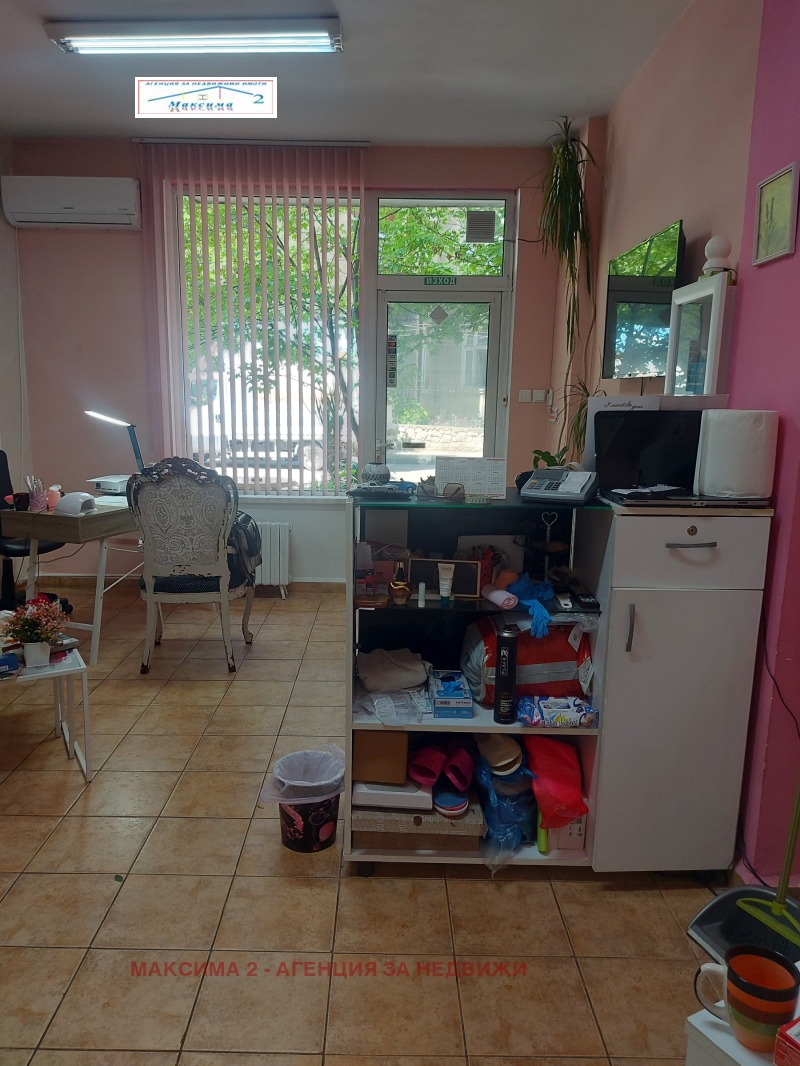 Na prodej  Prodejna Pleven , Idealen centar , 36 m2 | 65046728 - obraz [3]