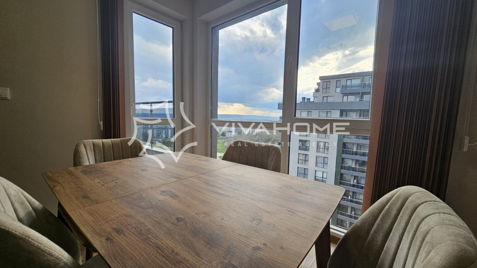 Продава 2-СТАЕН, гр. Варна, Кайсиева градина, снимка 2 - Апартаменти - 54188239