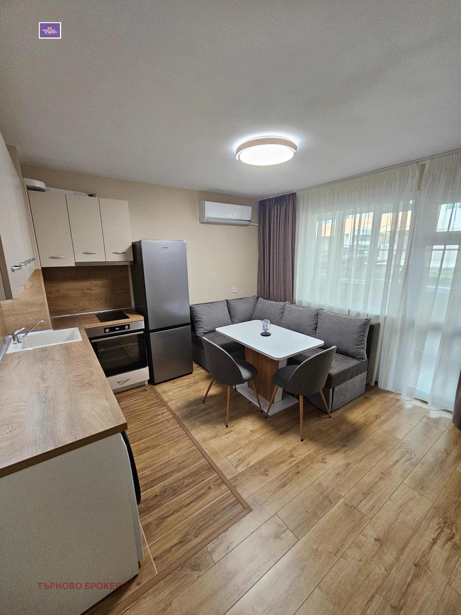 Продава 3-СТАЕН, гр. Велико Търново, Бузлуджа, снимка 2 - Апартаменти - 53946286