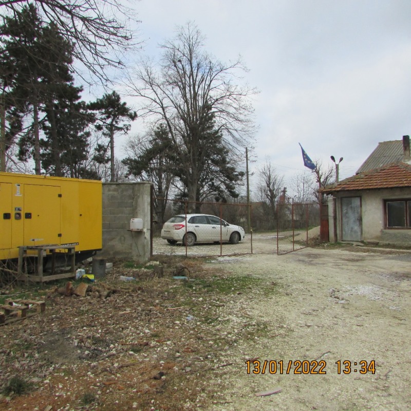 Продава ПРОМ. ПОМЕЩЕНИЕ в област Силистра, с. Алеково - 800 кв.м / 161 347 € » 315 567.30 лв., БАНКА ДСК-ДИРЕКЦИЯ НЕДВИЖИМИ ИМОТИ